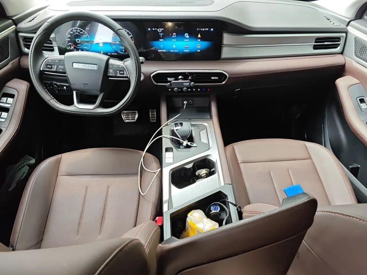 JETOUR X95 2024 1.6T DCT Era Edition 7-Seater — миниатюра 9
