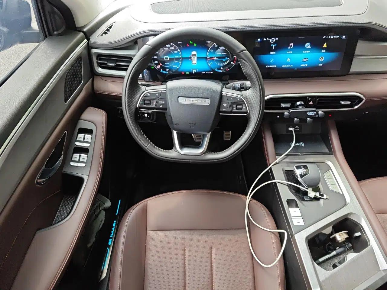 JETOUR X95 2024 1.6T DCT Era Edition 7-Seater — миниатюра 10