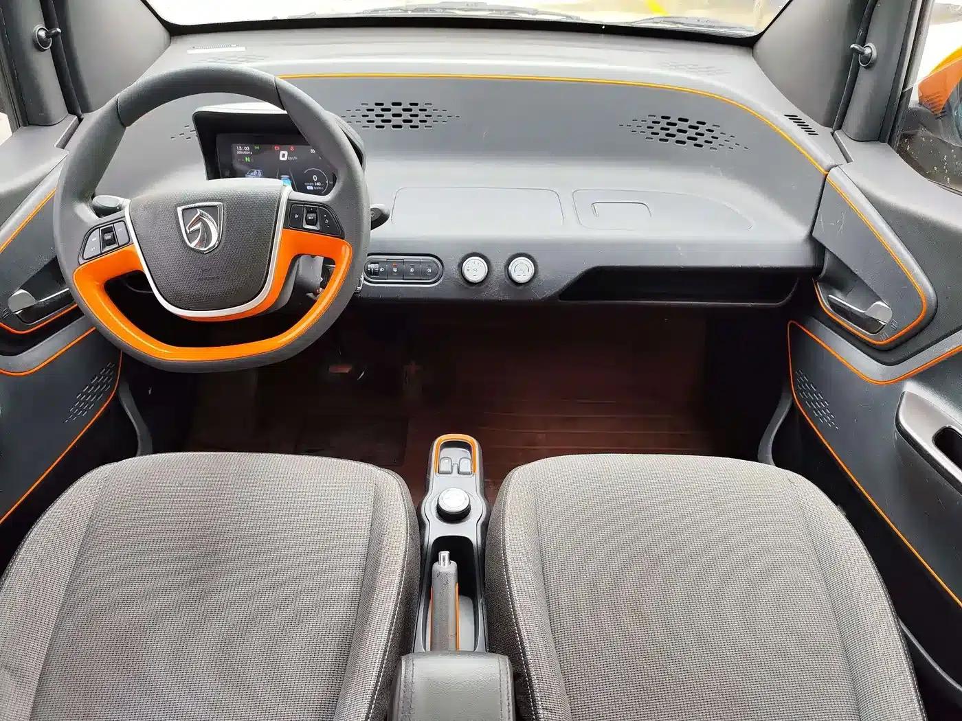 Baojun E100 2019 Model 250KM Smart Edition — миниатюра 6