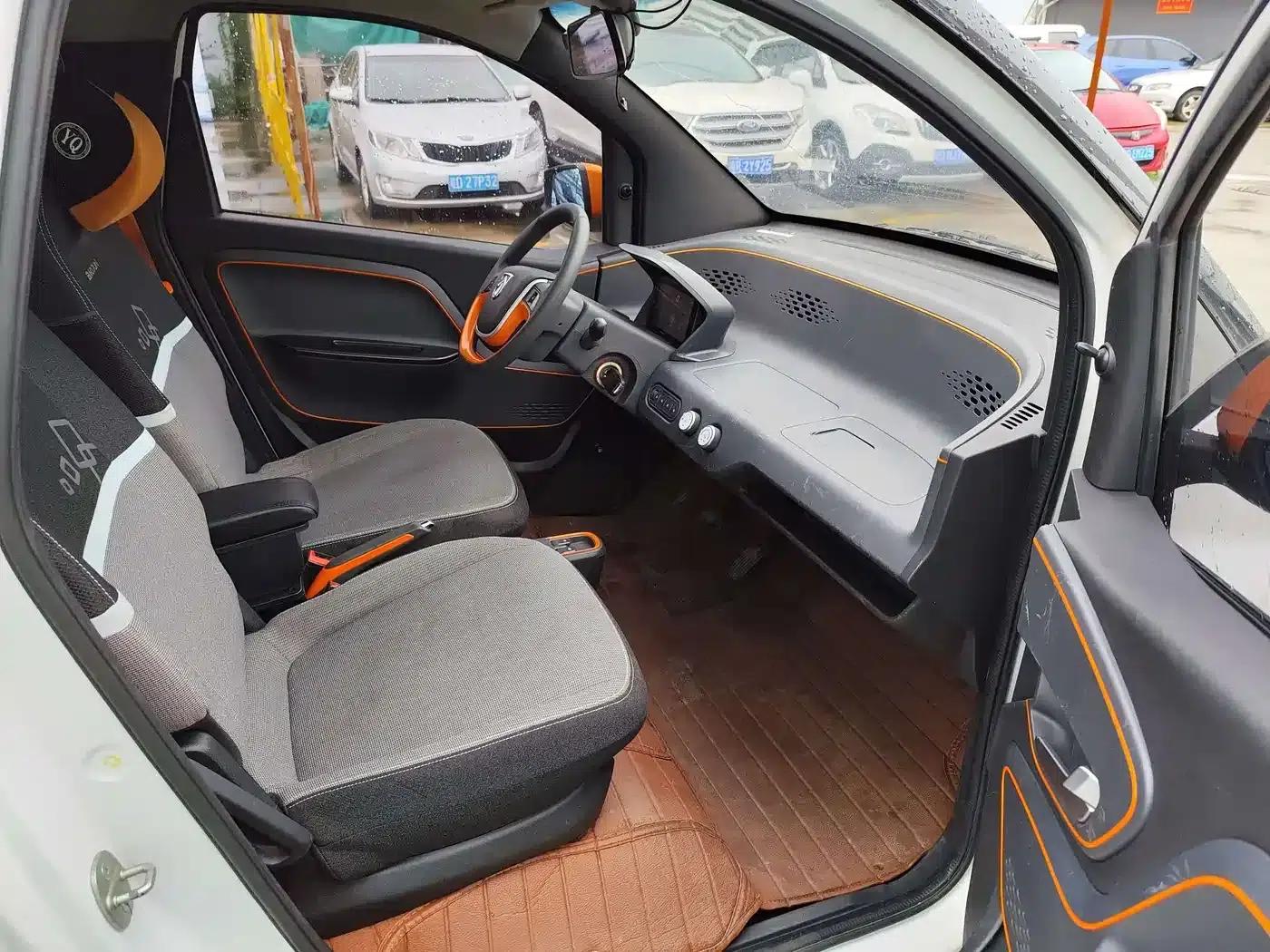 Baojun E100 2019 Model 250KM Smart Edition — миниатюра 7
