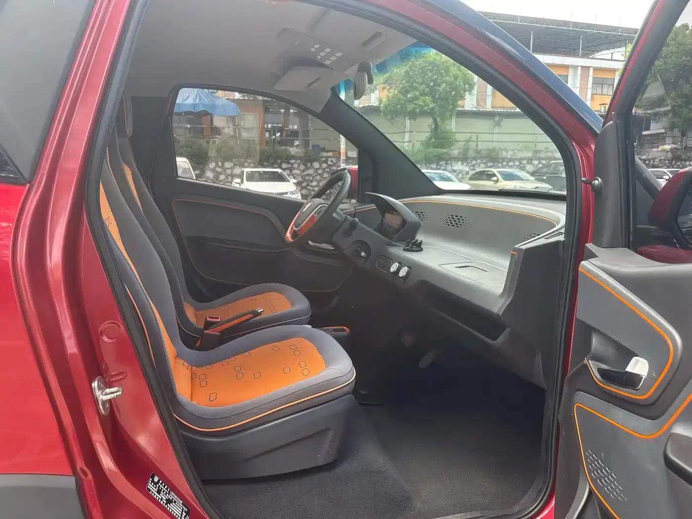 Baojun E100 2018 Smart Edition — миниатюра 4
