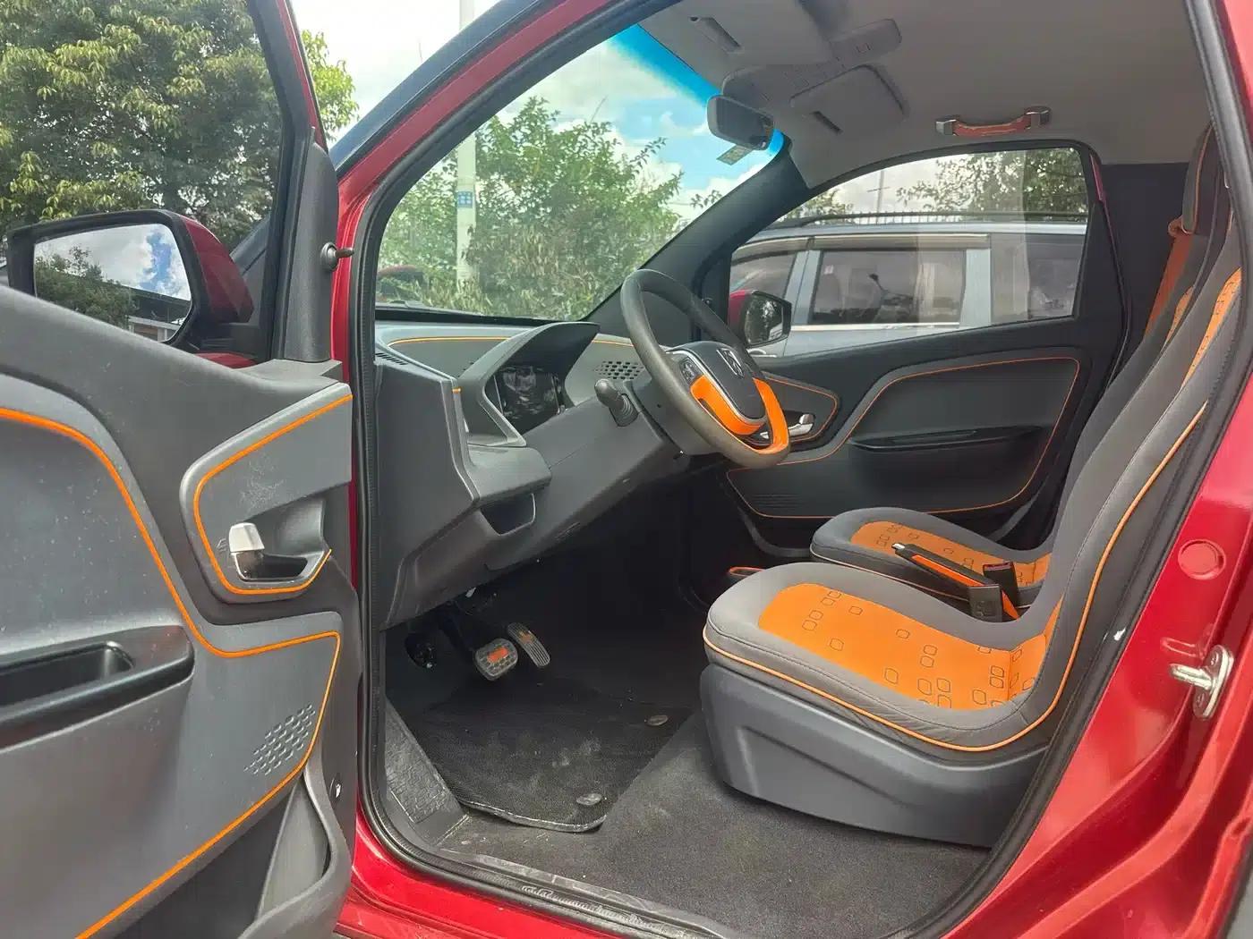 Baojun E100 2018 Smart Edition — миниатюра 6