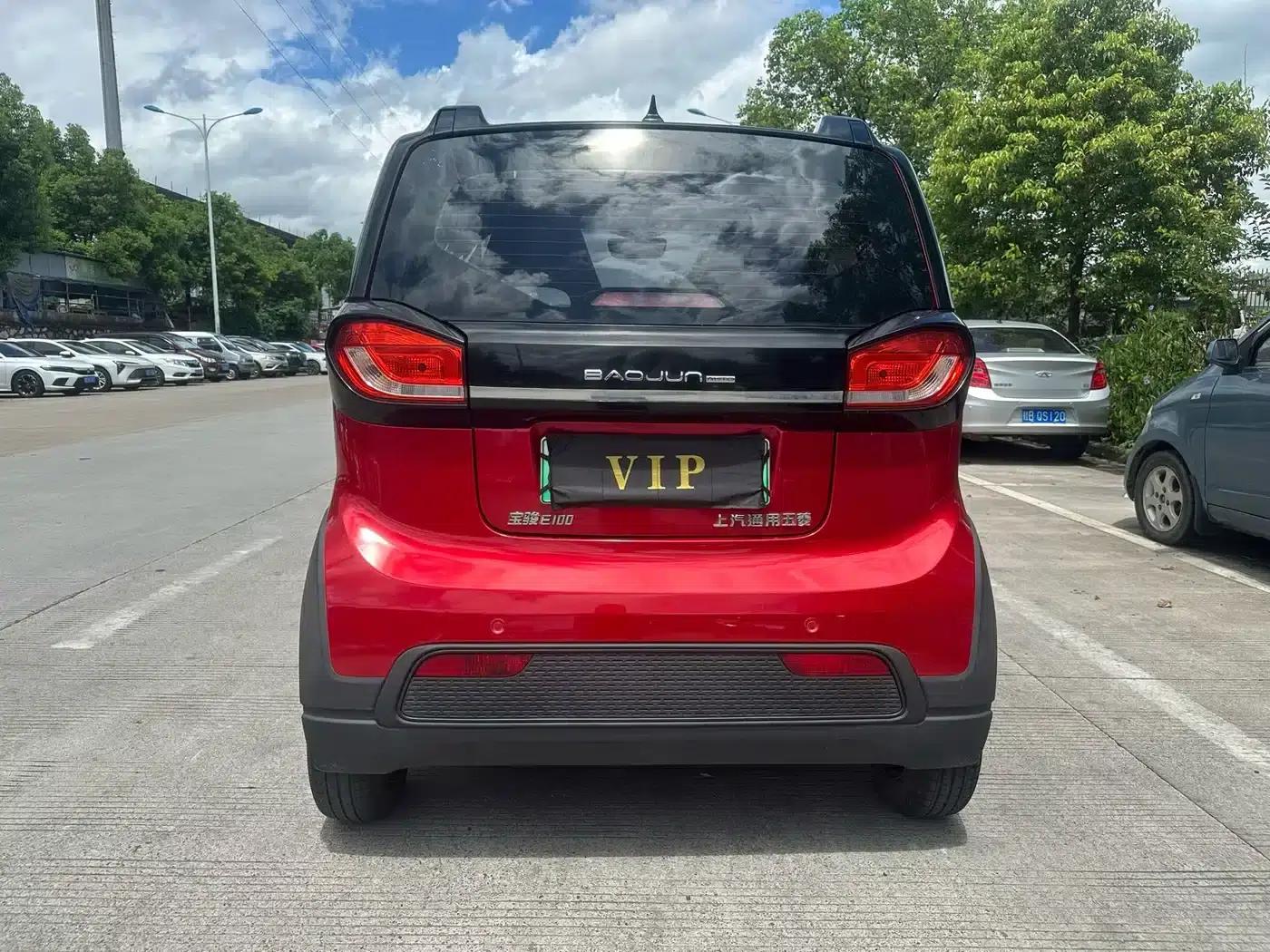 Baojun E100 2018 Smart Edition — миниатюра 8