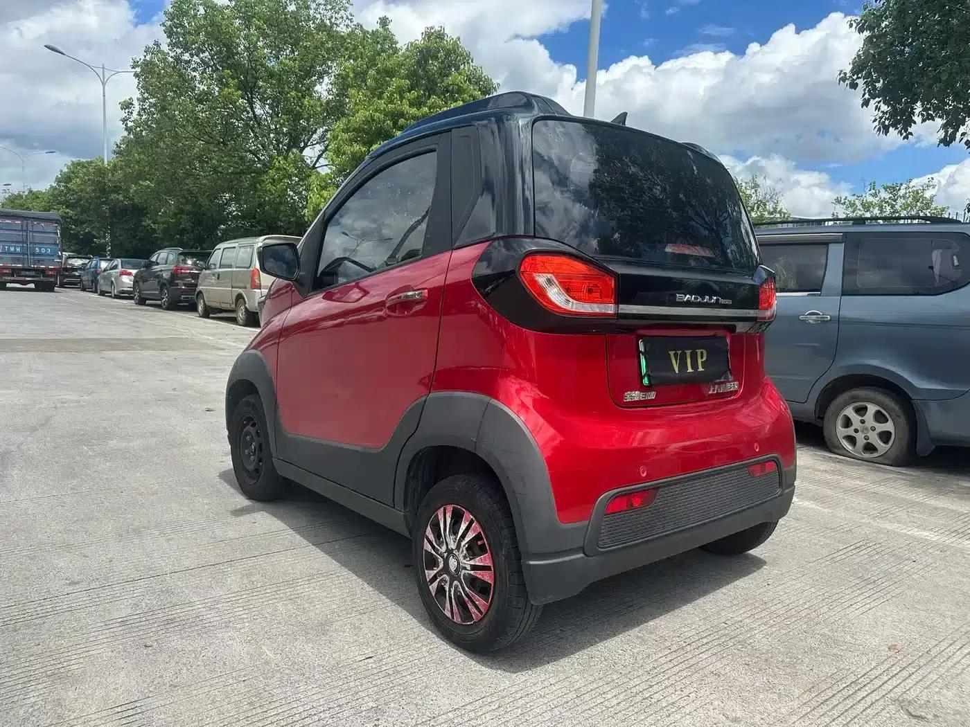 Baojun E100 2018 Smart Edition — миниатюра 9