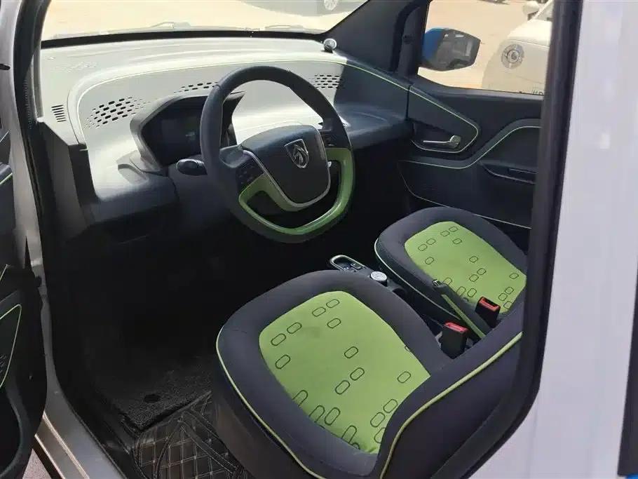 Baojun E100 2019 Model 250KM Smart Edition — миниатюра 11