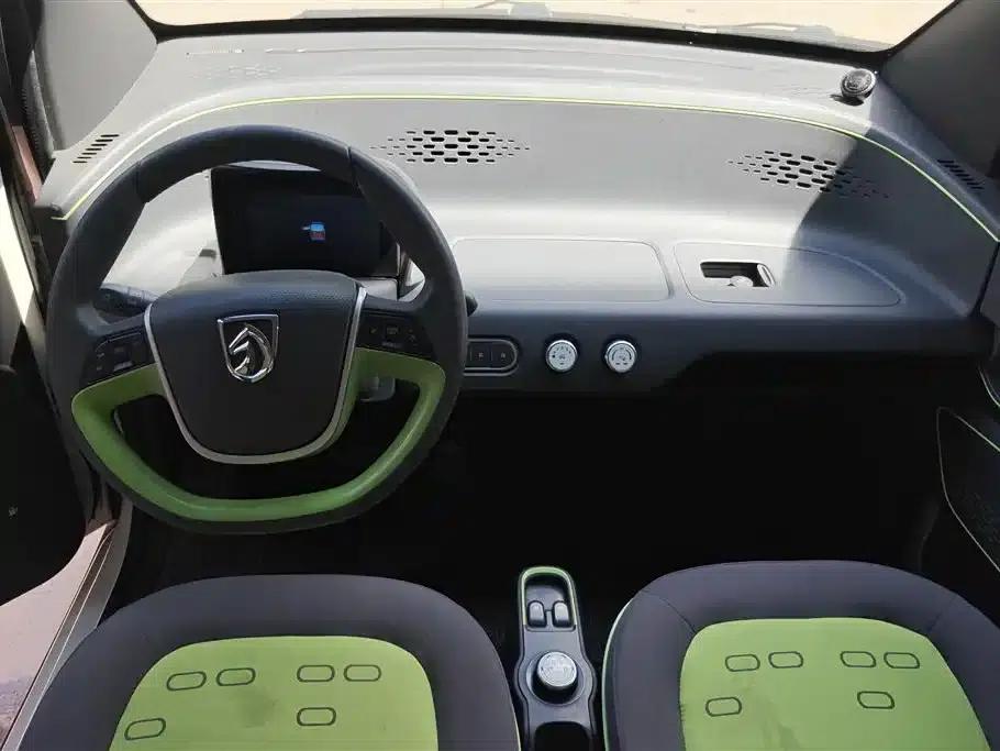 Baojun E100 2019 Model 250KM Smart Edition — миниатюра 12