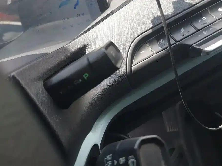 Baojun E300 2020 Interstellar Intelligent Driving Edition — миниатюра 16