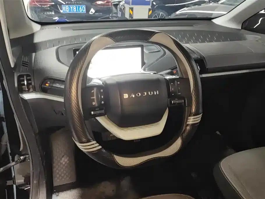 Baojun E300 2020 Interstellar Intelligent Driving Edition — миниатюра 15