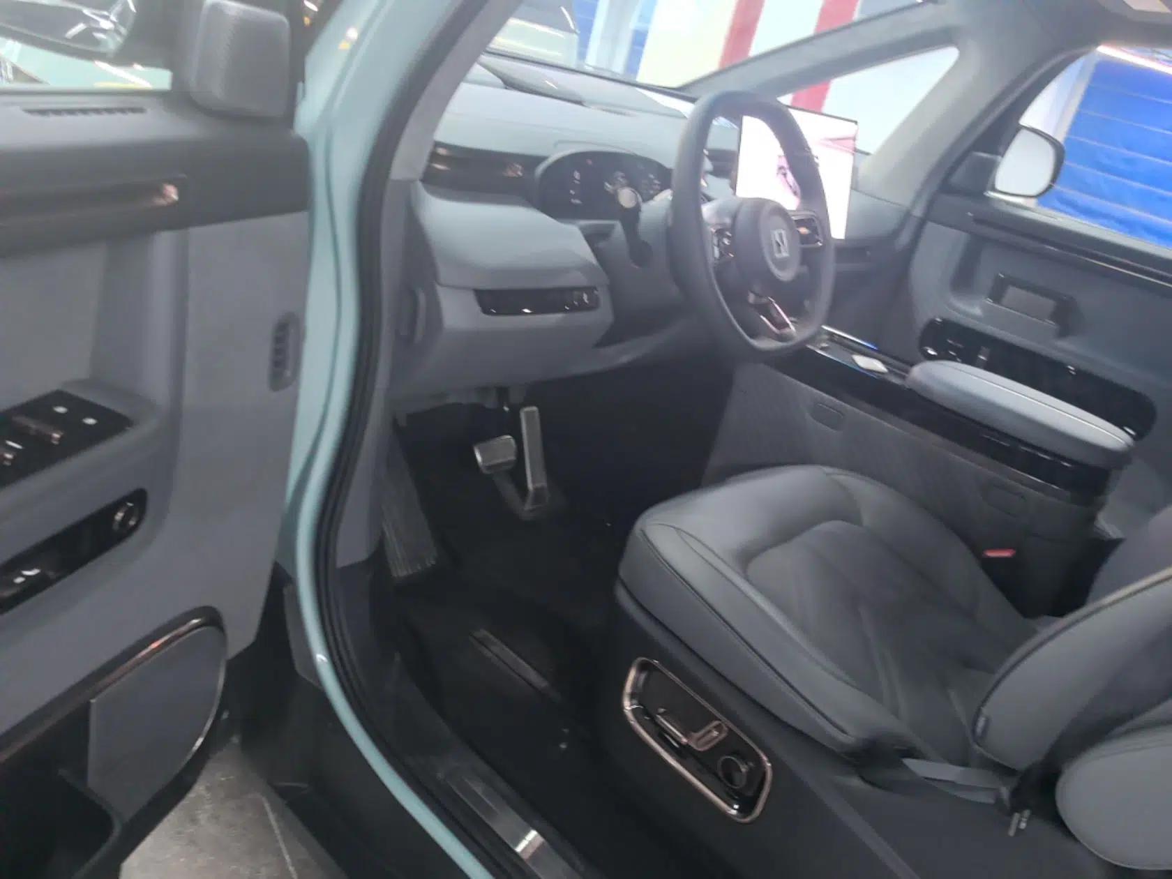 Zeekr MIX 2025 Intelligent Driving Version — миниатюра 18