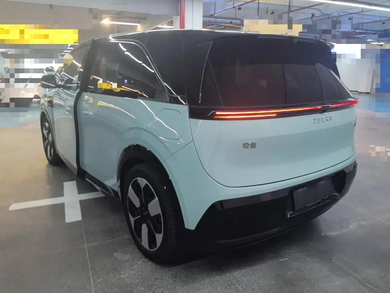 Zeekr MIX 2025 Intelligent Driving Version — миниатюра 4
