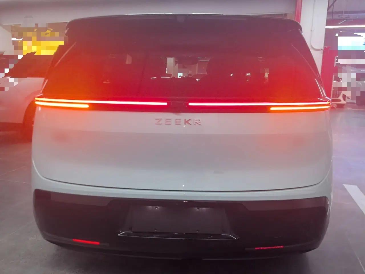 Zeekr MIX 2025 Intelligent Driving Version — миниатюра 5