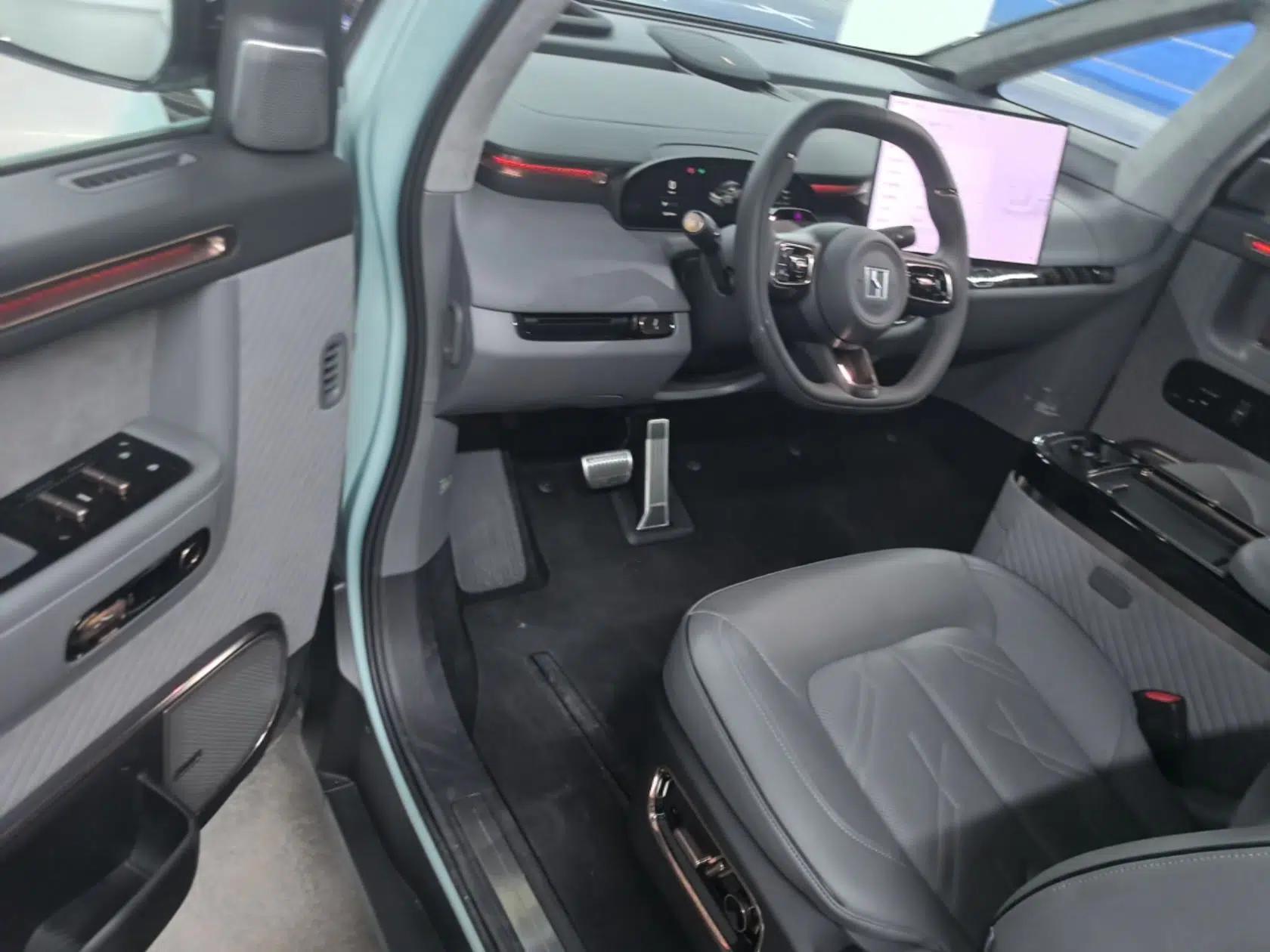 Zeekr MIX 2025 Intelligent Driving Version — миниатюра 18