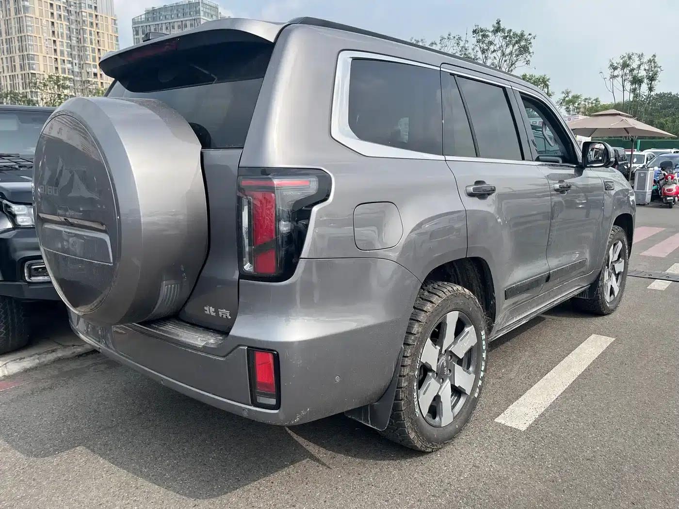 Beijing BJ60 Extended Range 2024 Model, 5-Seater Extended Range Advanced Edition — миниатюра 16