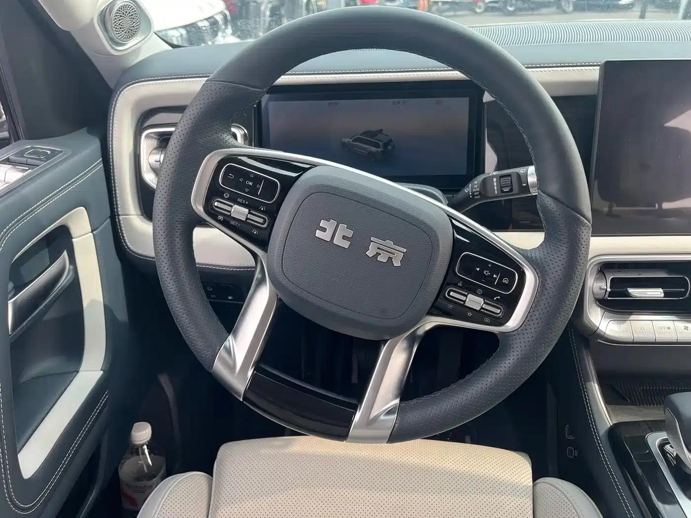Beijing BJ60 Extended Range 2024 Model, 5-Seater Extended Range Advanced Edition — миниатюра 28
