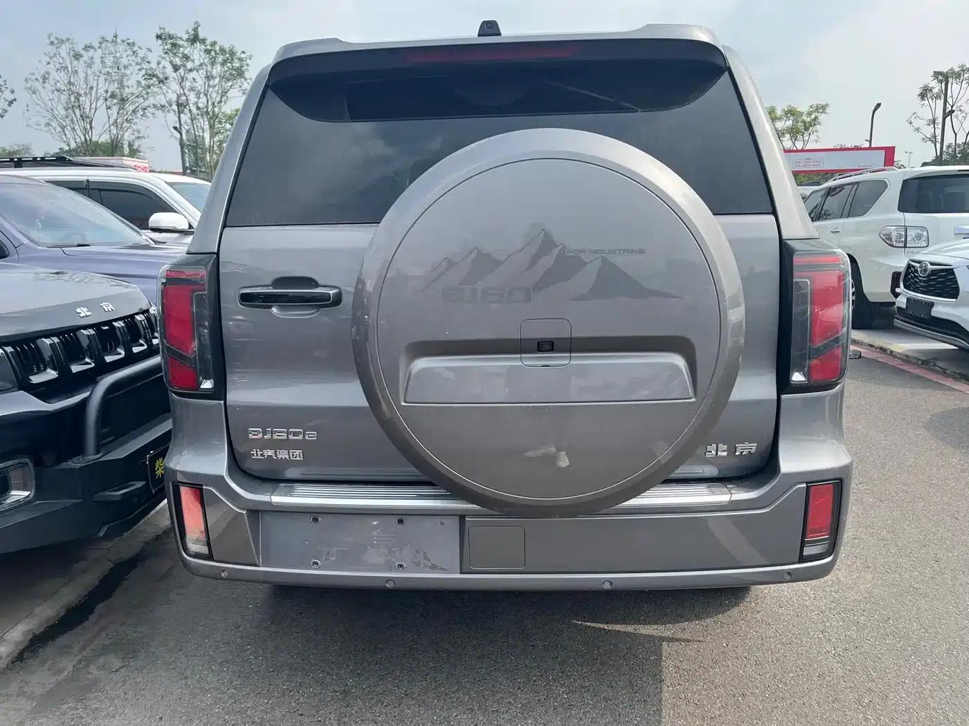 Beijing BJ60 Extended Range 2024 Model, 5-Seater Extended Range Advanced Edition — миниатюра 35