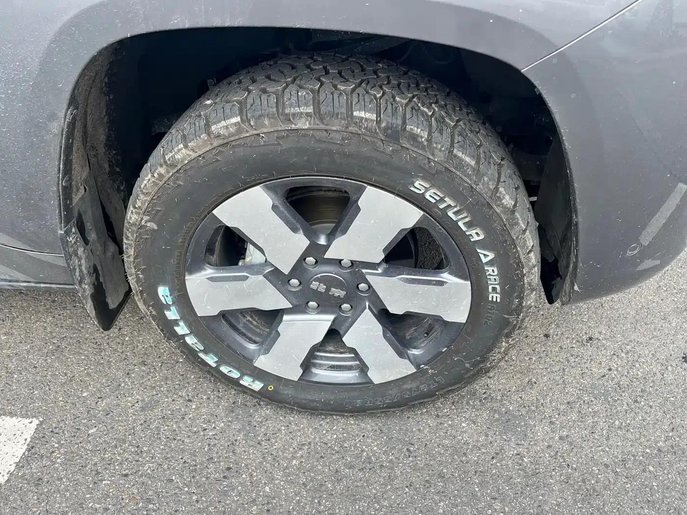 Beijing BJ60 Extended Range 2024 Model, 5-Seater Extended Range Advanced Edition — миниатюра 5