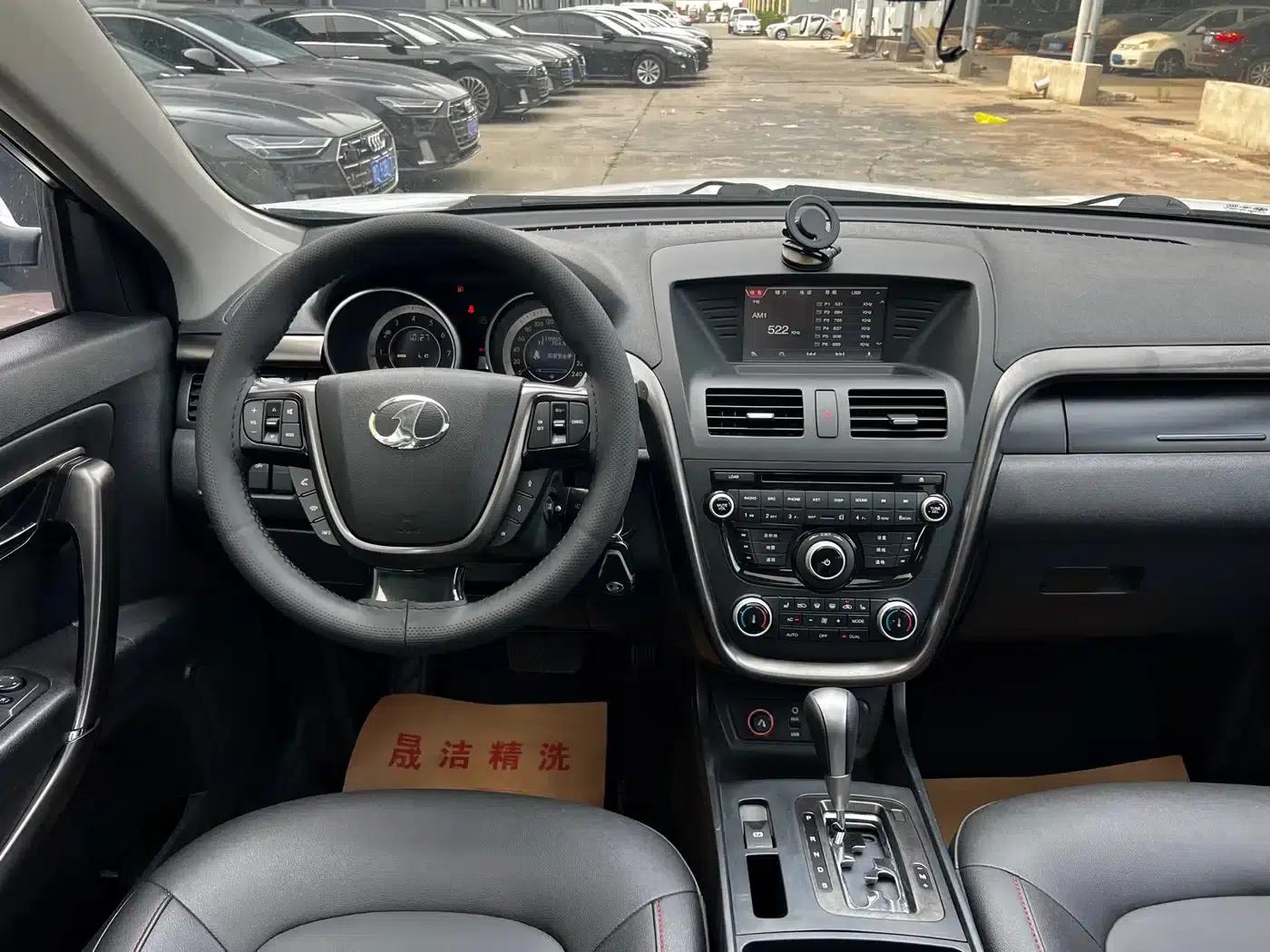 Besturn X80 2016 2.0L Automatic Luxury Edition — миниатюра 7