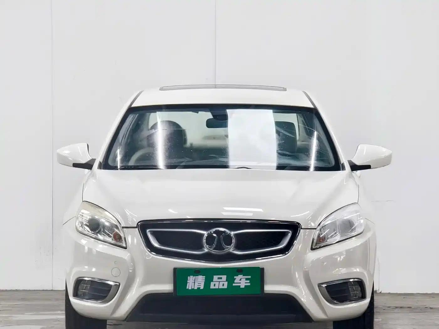 2016 Senova D50 1.5L Manual Elite Edition — миниатюра 2