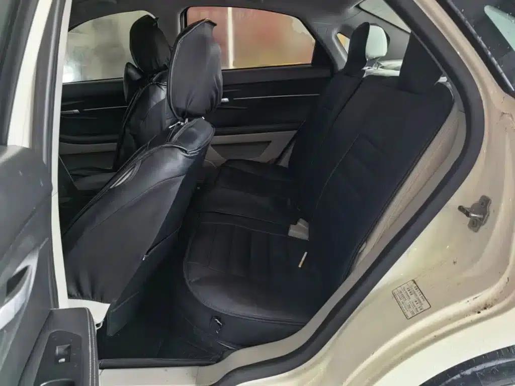 2014 Senova D50 1.5L CVT Standard Edition — миниатюра 17