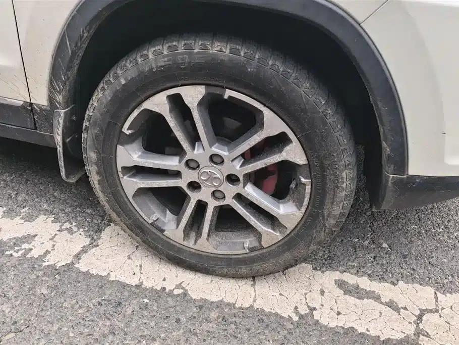 2016 Senova X35 1.5L Manual Deluxe Edition — миниатюра 6
