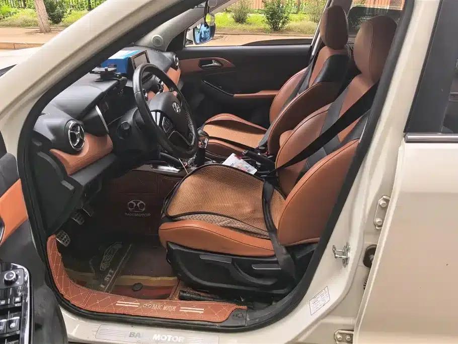 2016 Senova X35 1.5L Manual Deluxe Edition — миниатюра 9