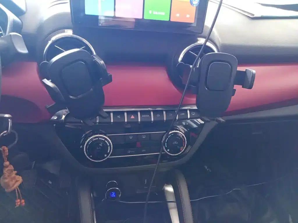 2016 Senova X35 1.5L Manual Elite Edition — миниатюра 10
