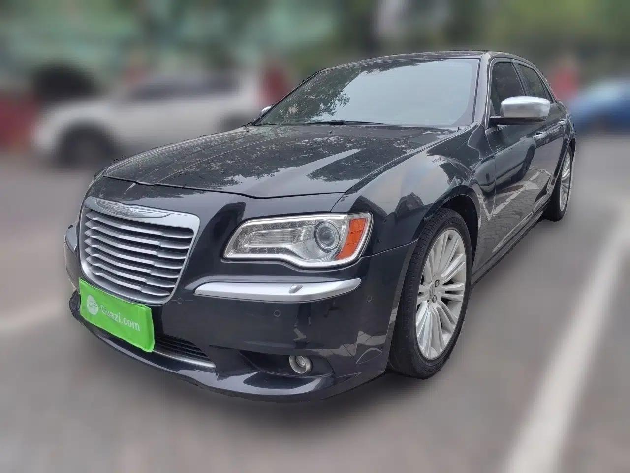 Chrysler 300C 2014 3.0L Excellence Edition — миниатюра 1