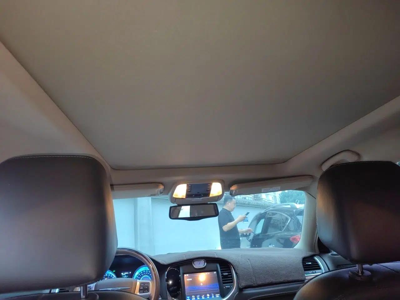 Chrysler 300C 2014 3.0L Excellence Edition — миниатюра 18