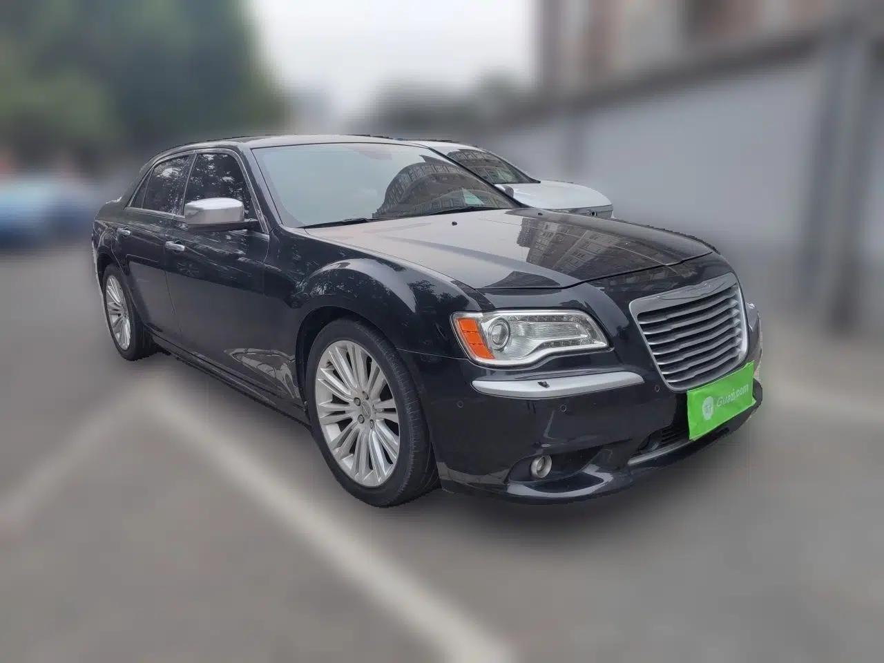 Chrysler 300C 2014 3.0L Excellence Edition — миниатюра 3