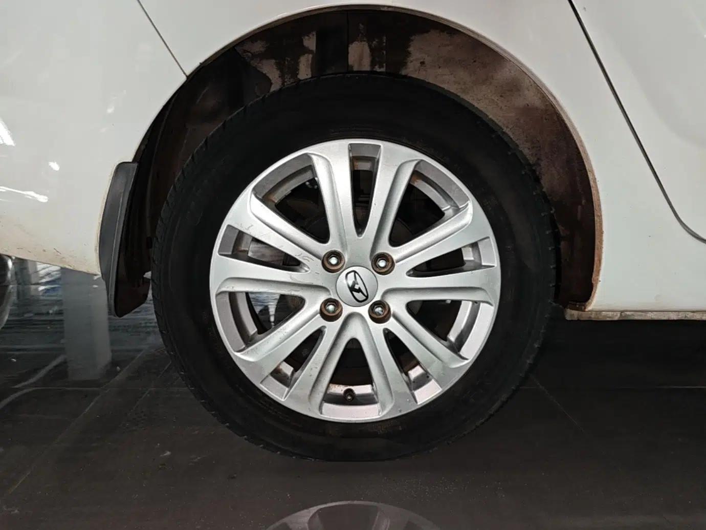 Cowin C3 2015 1.5L AMT Gold Diamond Edition — миниатюра 11