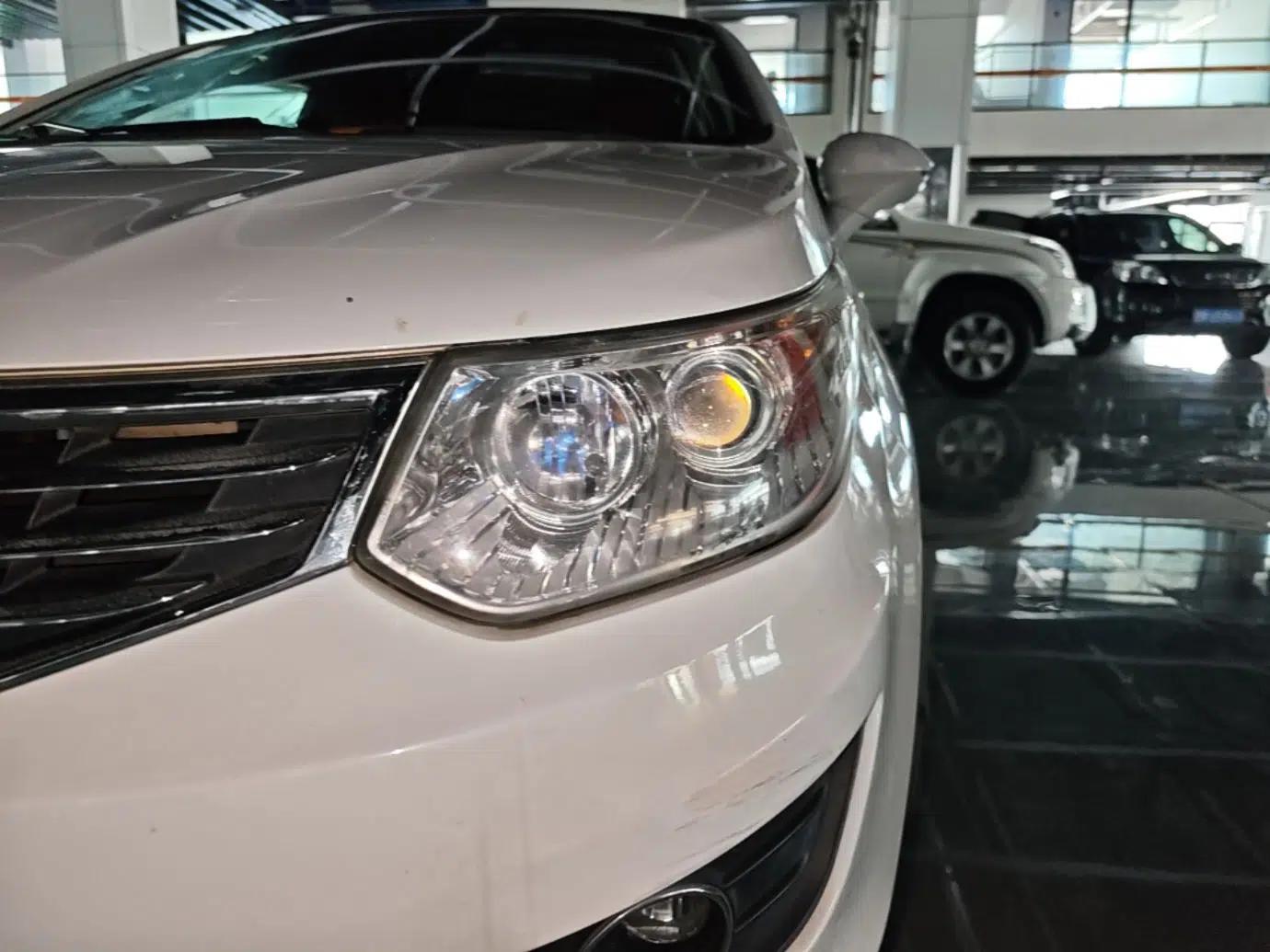 Cowin C3 2015 1.5L AMT Gold Diamond Edition — миниатюра 8