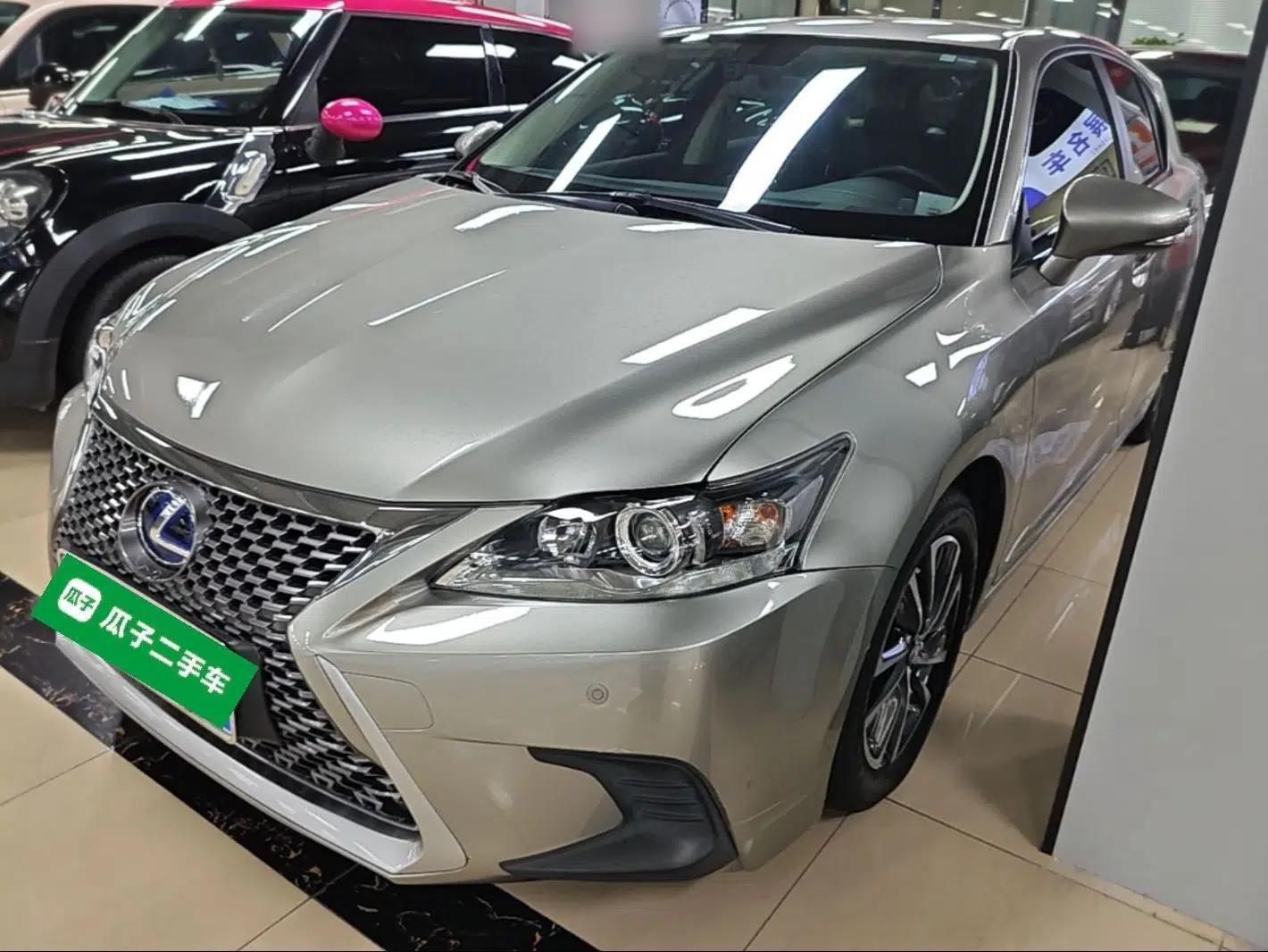 Lexus CT 2017 CT200h Elite Edition Monotone China VI — миниатюра 1