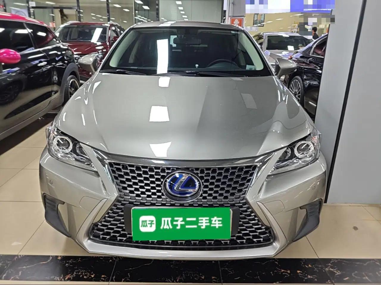 Lexus CT 2017 CT200h Elite Edition Monotone China VI — миниатюра 2