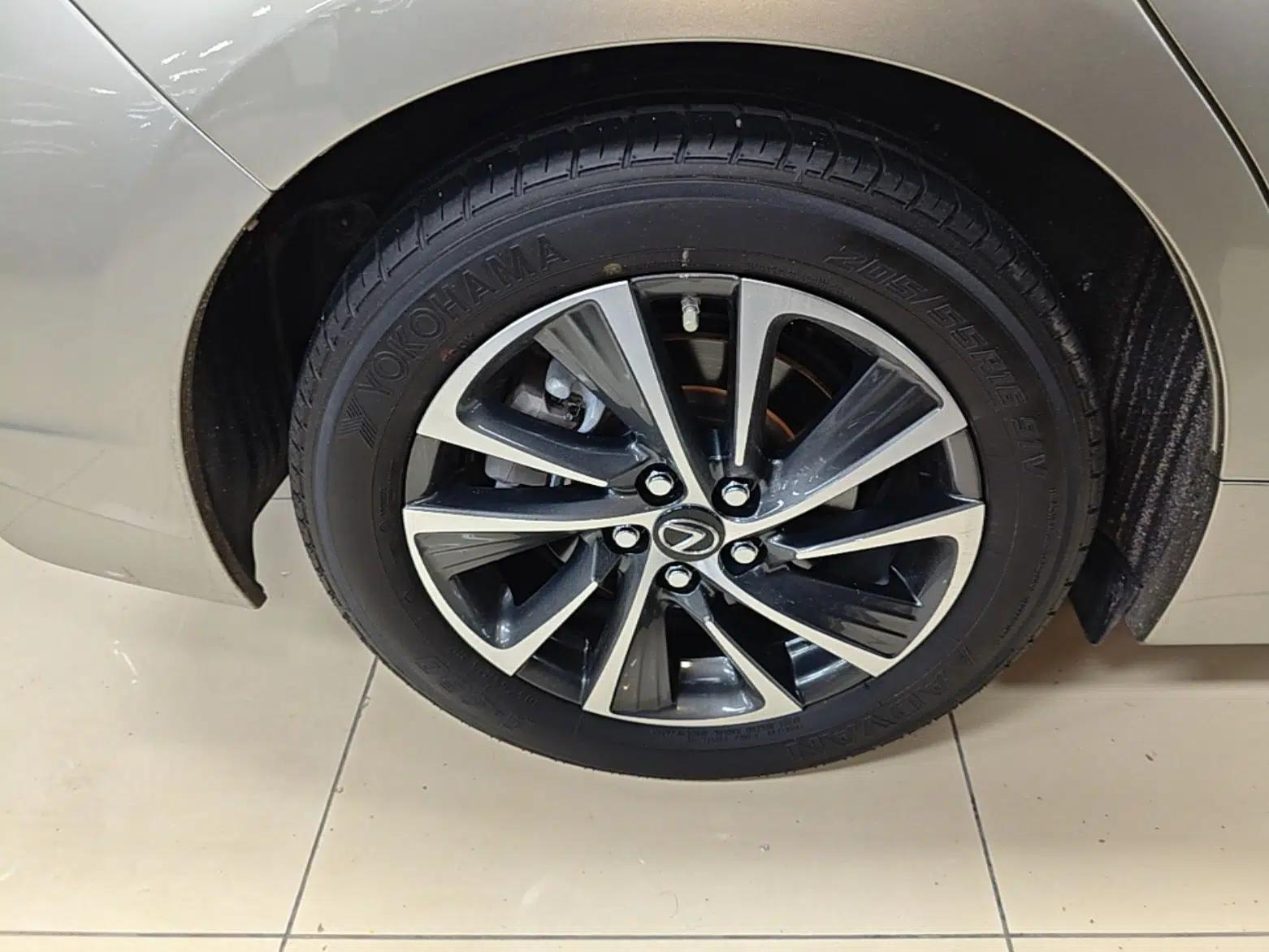 Lexus CT 2017 CT200h Elite Edition Monotone China VI — миниатюра 11