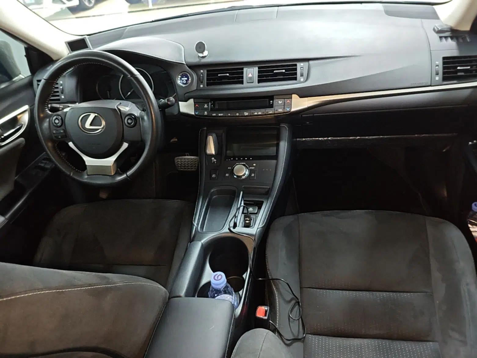 Lexus CT 2017 CT200h Elite Edition Monotone China VI — миниатюра 12