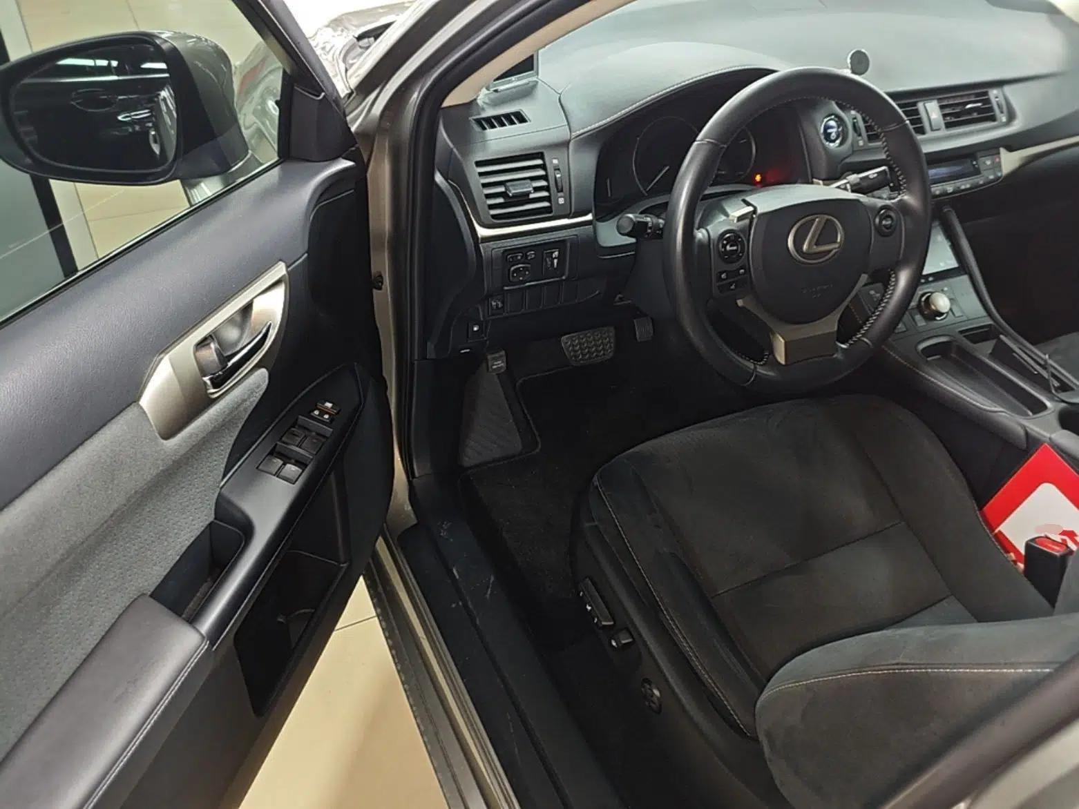Lexus CT 2017 CT200h Elite Edition Monotone China VI — миниатюра 18