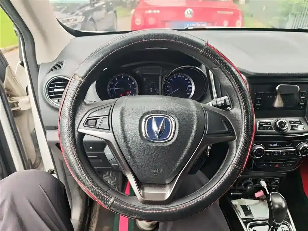 Changan CS15 2016 1.5L Automatic Fashion Edition — миниатюра 11
