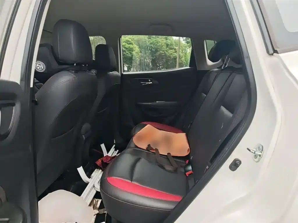 Changan CS15 2016 1.5L Automatic Fashion Edition — миниатюра 18