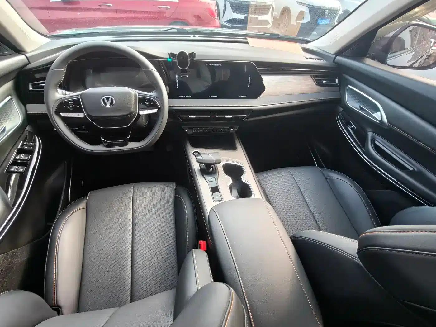 Changan X7 PLUS 2024 1.5T Automatic Premium 7-seater — миниатюра 7