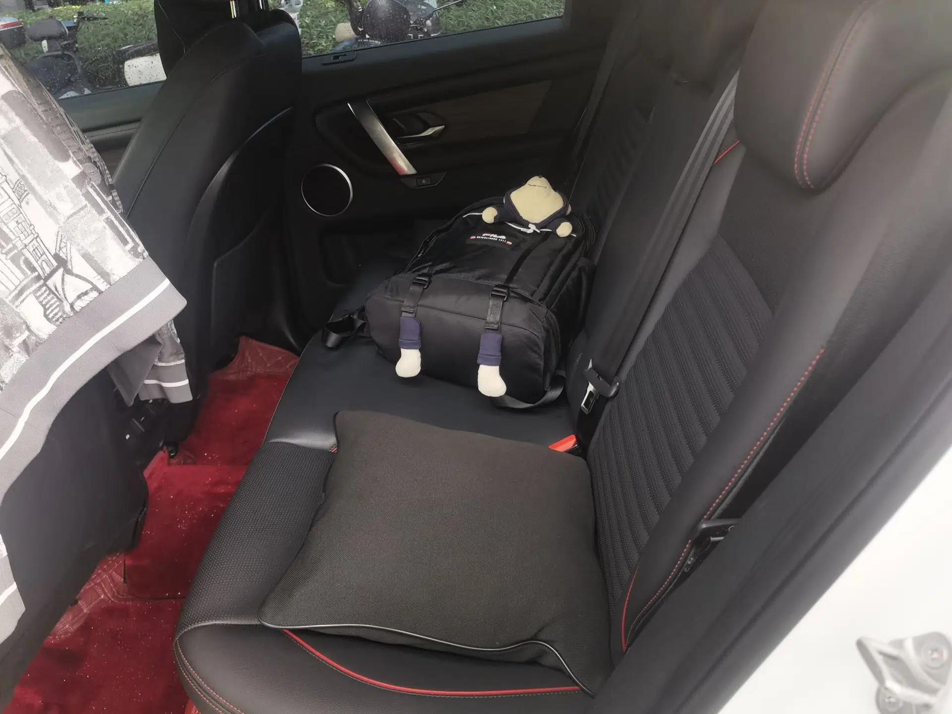 Land Rover Discovery Sport New Energy 2021 P300e Performance Tech Edition — миниатюра 17