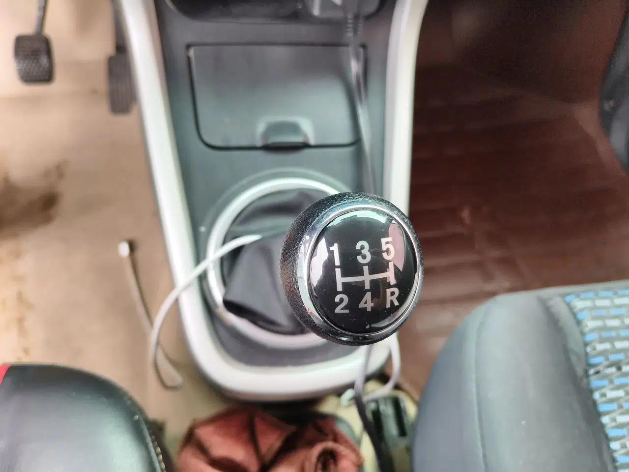 Suzuki Wagon R X5 2016 1.4L Entry Model China V Standard — миниатюра 14