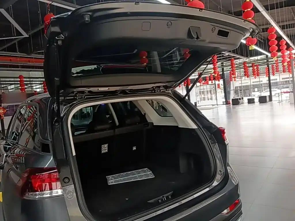 Changan Oushang X7 PLUS 2022 1.5T Blue Whale Edition Automatic Premium Model — миниатюра 19