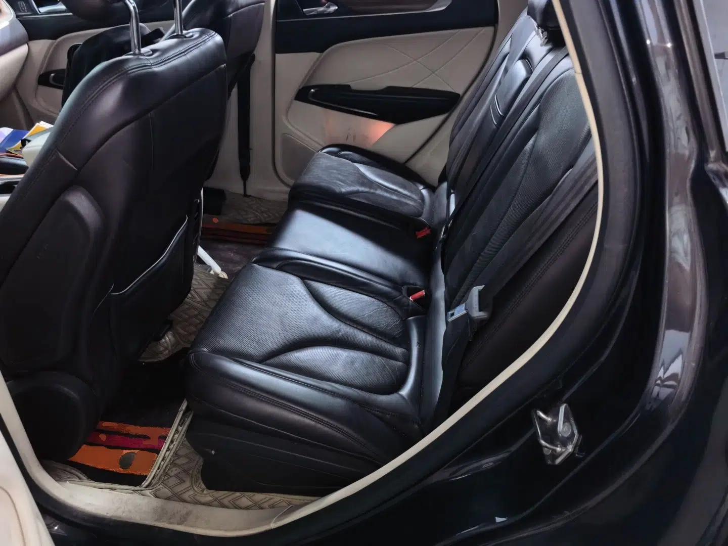 Lincoln MKC 2014 2.0T Four-Wheel Drive Prestige Edition — миниатюра 17