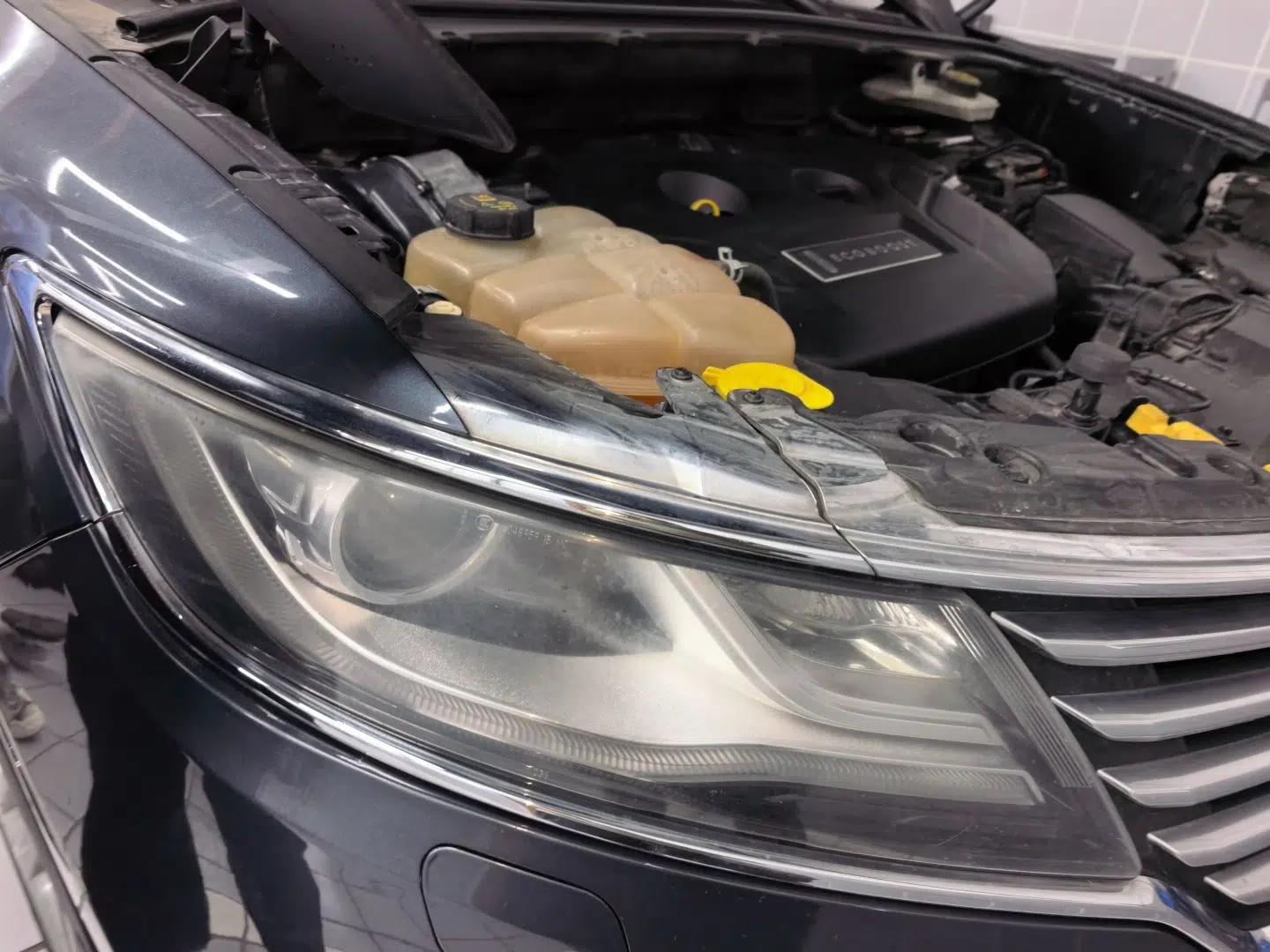 Lincoln MKC 2014 2.0T Four-Wheel Drive Prestige Edition — миниатюра 7