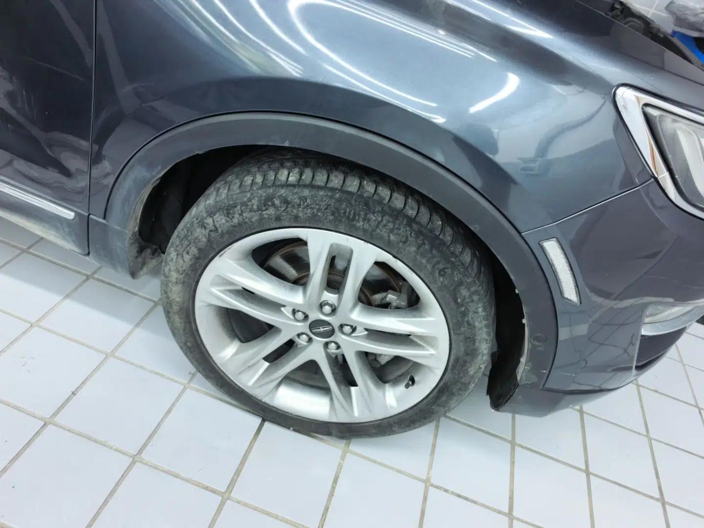 Lincoln MKC 2014 2.0T Four-Wheel Drive Prestige Edition — миниатюра 8