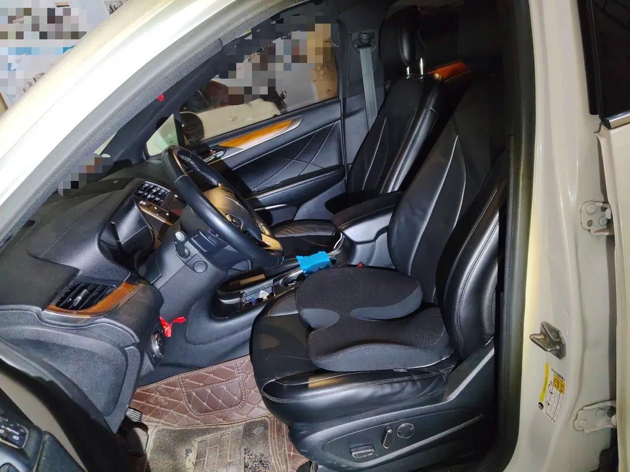 Lincoln MKC 2014 2.0T Four-Wheel Drive Luxury Edition — миниатюра 15