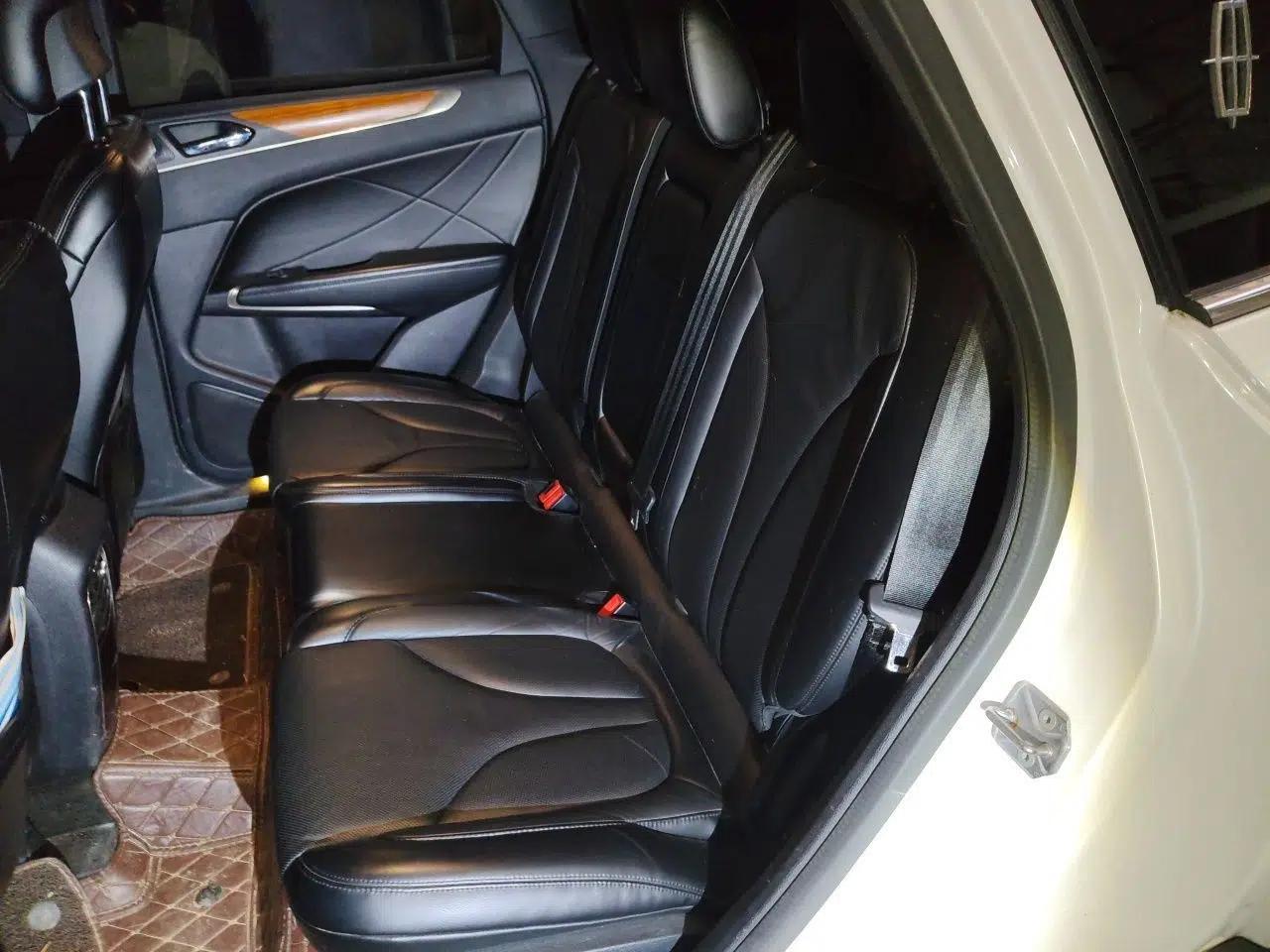 Lincoln MKC 2014 2.0T Four-Wheel Drive Luxury Edition — миниатюра 17