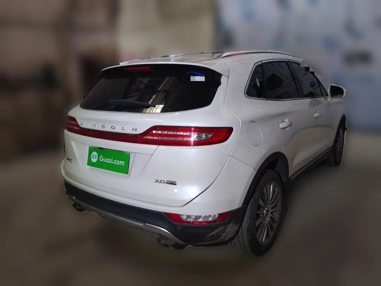 Lincoln MKC 2014 2.0T Four-Wheel Drive Luxury Edition — миниатюра 6