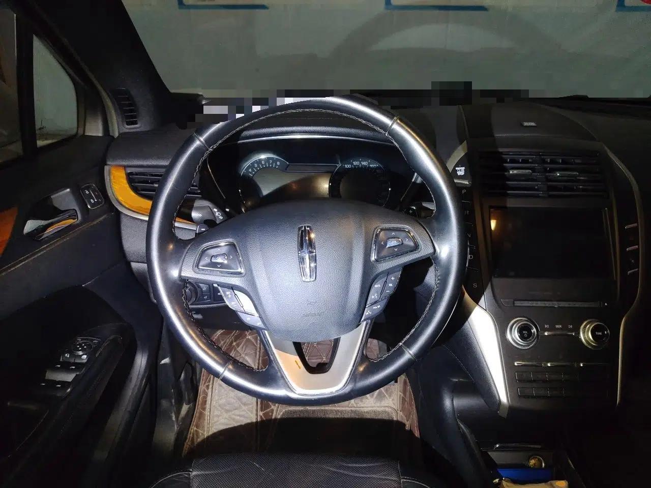 Lincoln MKC 2014 2.0T Four-Wheel Drive Luxury Edition — миниатюра 10