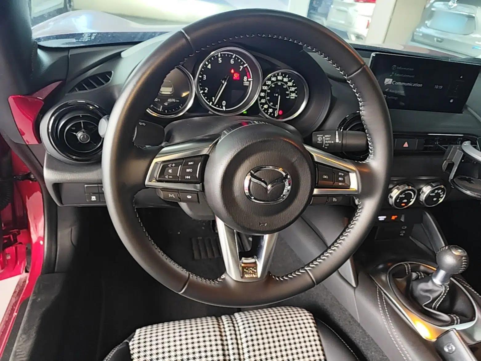 Mazda MX-5 Mazda MX-5 (parallel import) — миниатюра 18